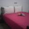 Nikos Rooms