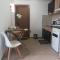 Small Studio with Yard - 干尼亚