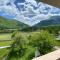 Riverside Guesthouse & Sauna