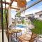 Maye Residence