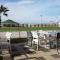 Beach Veranda Home, Gjiri i Lalzit