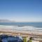 Infinity Self Catering Apartments - Bloubergstrand