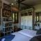 Howies HomeStay