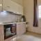 Charming Valletta 1 bedroom apartment off Republic Street sleeps 4