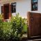 Almalomb Apartman