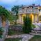 Lusi house