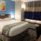 Microtel Inn & Suites by Wyndham Fond Du Lac - Фон-дю-Лак