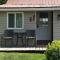 Alpaca Inn, The