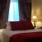 Alpaca Inn, The
