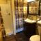 Alpaca Inn, The