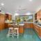 Seascape @ 19 Pindari - privacy, space, views