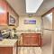 Pool Access and Private Deck Condo in Sedona - سيدونا