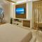 Floria Suites