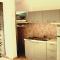 Apartment for two persons with sea view in Trogir near the beach - 特罗吉尔