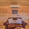 Rustic-Chic Country Cabin - 10 Mi to Main Street! - Fredericksburg