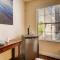 Villa Gordal - Enormous Villa in Las Vegas with 39 Sleeps - لاس فيغاس