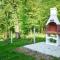 Lovely holiday house with big private garden - Tuhelj
