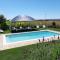 Luminous with pool and aircon - Citta' Sant'Angelo