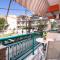 Castaway Suites - Studios Christos