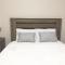 Charming, Comfortable Bsmt Apartment in Pickering