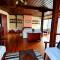 Varosi Guesthouse