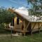 Glamping in Toscana, luxury tents in agriturismo biologico