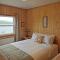 Knotty Pine Cottages, Suites & Motel Rooms - Ingonish Beach