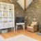 Cuckoo Barn at Penygaer farm near the Brecon Beacons