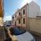 WHOLE HOLIDAY HOME APARTMENT FANTASTIC CIVITAVECCHIA da Pamino & Priscilla con due Camere letto