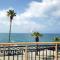 Poseidon 51 - Beachfront Two Bedroom Apartment