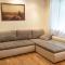 Family-friendly 2 rooms apartment with view to a forest