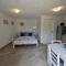 Studio Apartment Mileta