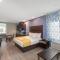 Days Inn & Suites by Wyndham La Porte