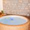 Jacuzzi - Flexible SelfCheckIns 20 - Zagreb - Luxury - Garage - Smart - Brand New - Apartments Repinc