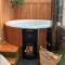 Riverside Cottage with wood fired hot tub in Cairngorms