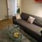 Delightful Central, Seaside Apartment-with free parking