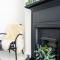Boutique Getaway, edge of Old Town- 4min walk to beach