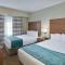 Hawthorn Suites by Wyndham Naples - Нейплс