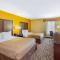 La Quinta by Wyndham Floresville