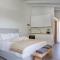 s u e ñ o - studios and apartments, with shared pool
