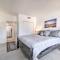 Modern City Condo Close to Downtown Phoenix!