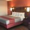 Motel 6-Van Buren, AR I- 40