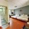 Pulicity Villa B&B