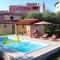 DAMJANIĆ HOLIDAY HOUSE