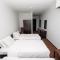Hotel Shine Palace