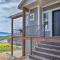 Lake-View Escape with Private Beach Resort Access! - جاردن سيتي