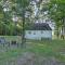 Peaceful Broken Bow Cottage with Fire Pit!