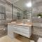 Grand Apartments