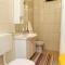 Family-friendly apartments with swimming pool Kuciste - Perna, Peljesac - 10143