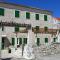 Hotel Maestral